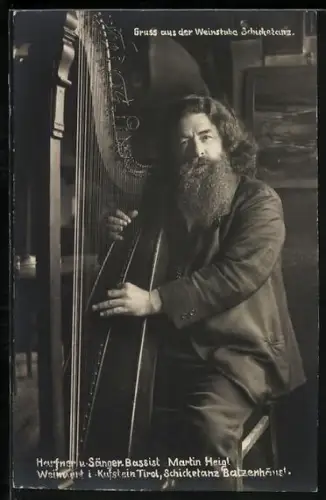 AK Kufstein Tirol, Weinstube Schicketanz, der Harfner und Sänger Bassist Martin Heigl