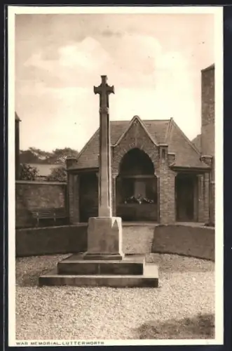 AK Lutterworth, War Memorial