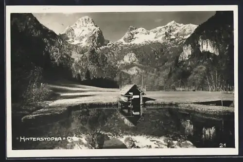 AK Hinterstoder /O. Ö., Uferpartie mit Bergen