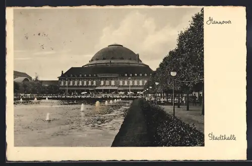 AK Hannover, Stadthalle mit Teich