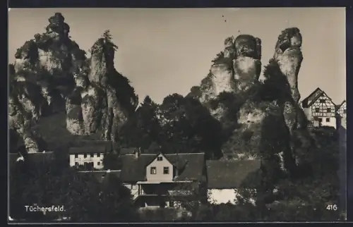 AK Tüchersfeld, Ortsansicht mit Felsen