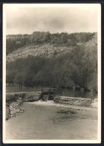 AK Buchfart /Krs. Weimar, Schleusenwehr und Felsen
