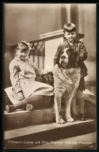 AK Prinzessin Louise & Prinz Friedrich Karl von Preussen mit einem Bernhardiner
