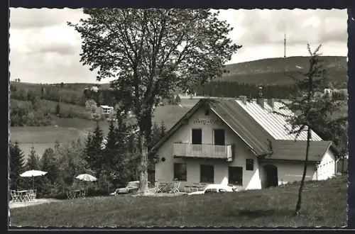 AK Oberwarmensteinach /Fichtelgebirge, Berg-Cafe Hempelsberg R. Markhof mit Umgebung