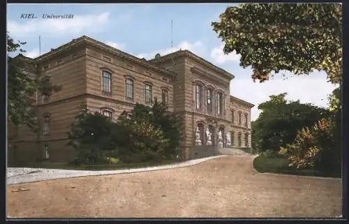 AK Kiel, Universität vom Zugangsweg gesehen