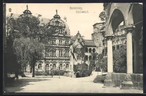 AK Heidelberg, Schlosshof