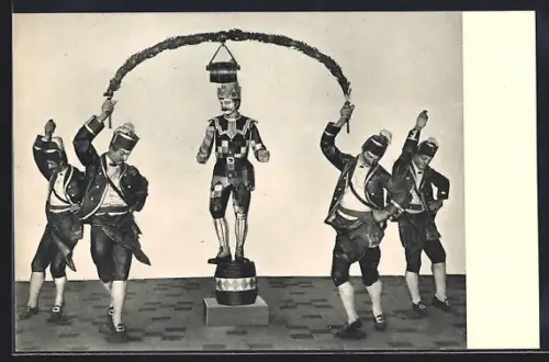 AK München, Spiel-Erker am neuen Rathaus, Schefflertanz