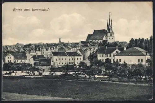 AK Lommatzsch, Stadtansicht mit Kirche