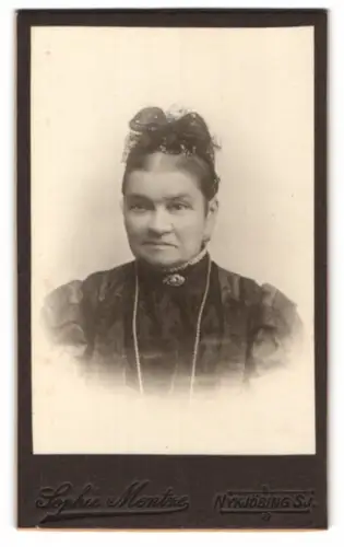 Fotografie Sophie Mentze, Nykjöbing, Porträt einer Dame