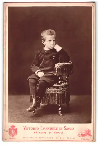 Fotografie Montabone, Torino, Kronprinz Viktor Emanuel III. als junger Knabe, später König von Italien