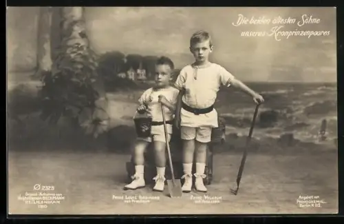 AK Prinz Wilhelm und Prinz Louis Ferdinand von Preussen mit Eimer und Schaufel