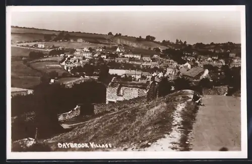 AK Daybrook, Village