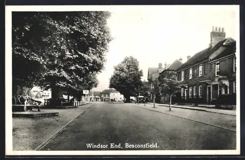 AK Beaconsfield, Windsor End