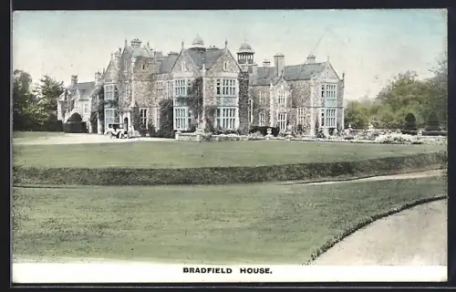 AK Bradfield, Bradfield House