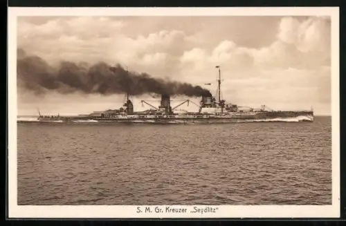 AK Kriegsschiff SM Gr. Kreuzer Seydlitz in Fahrt