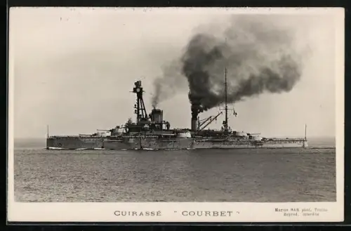 AK Kriegsschiff Cuirassé Courbet