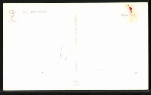 AK M.S. Mataram, Handelsschiff vor der Küste