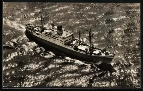 AK Passagierschiff MS Prinses Irene auf See