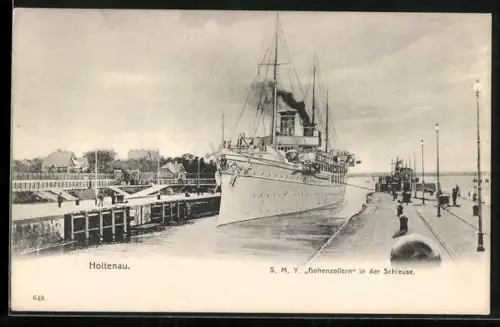 AK Holtenau, SMY Hohenzollern in der Schleuse