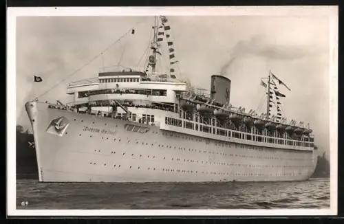 AK KdF-Schiff Wilhelm Gustloff in Flaggengala, , Passagierschiff