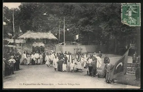 AK Mans, Exposition 1911, Sortie du Village Noir, Ausstellung