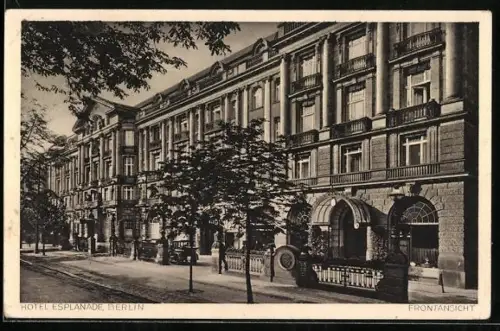 AK Berlin-Tiergarten, Hotel Esplanade, Bellevuestrasse 16-18a