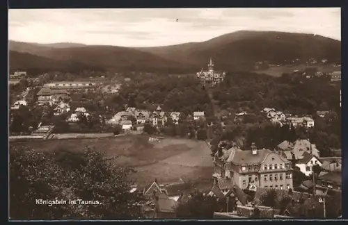 AK Königstein im Taunus, Gesamtansicht mit Burg und Umgebung