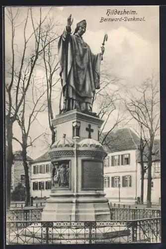AK Hildesheim, Bernward-Denkmal