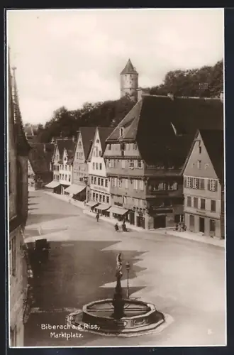 AK Biberach a. d. Riss, Marktplatz mit Brunnen