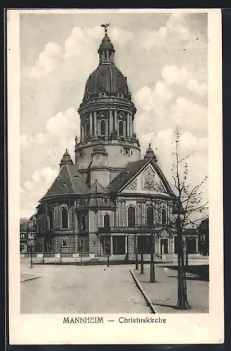 AK Mannheim, Christuskirche mit Strassenpartie