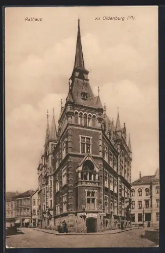 AK Oldenburg / O., Strasseneck am Rathaus