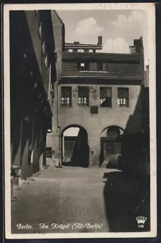 AK Alt-Berlin, Krögelhof mit Sonnenuhr
