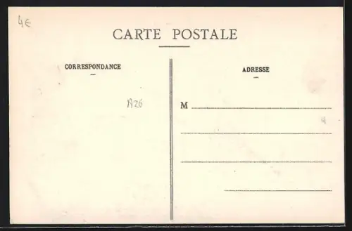 AK Void /Meuse, Vue générale du village avec église et campagne environnante