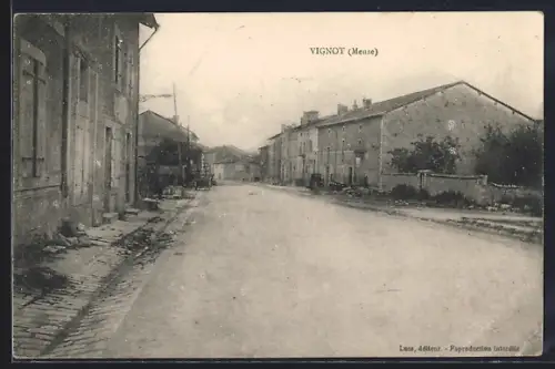 AK Vignot /Meuse, Rue principale avec maisons alignées