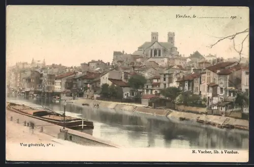 AK Verdun, Vue générale de la ville avec la rivière et l`église en arrière-plan