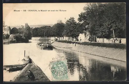 AK Verdun, Le Musoir en aval de l`Écluse