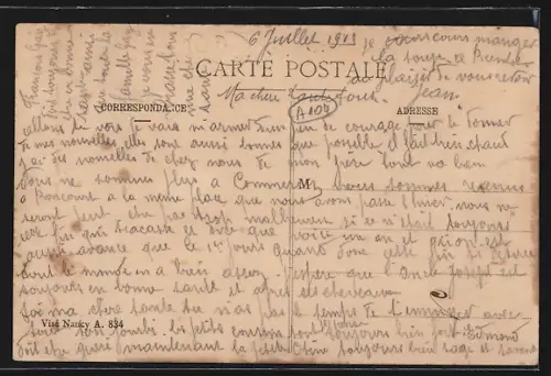 AK Commercy /Meuse, Rue Carnot avec bâtiments et passants