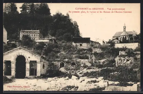 AK Clermont-en-Argonne, Au premier plan, le lavoir et les Ruines de l`Ancien Couvent