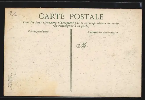 AK Bar-le-Duc, Boulevard de la Rochelle avec promeneurs et boutiques