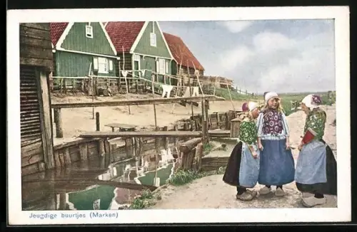 AK Marken, Jeugdige buurtjes