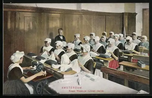 AK Amsterdam, Burger Weeshuis, Linnen naailes, Frauen an Nähmaschinen