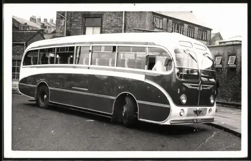 Fotografie englischer AEC Bus, Kennzeichen: LVA 269