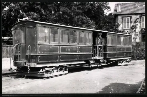 Fotografie alter französischer Strassenbahn Waggon