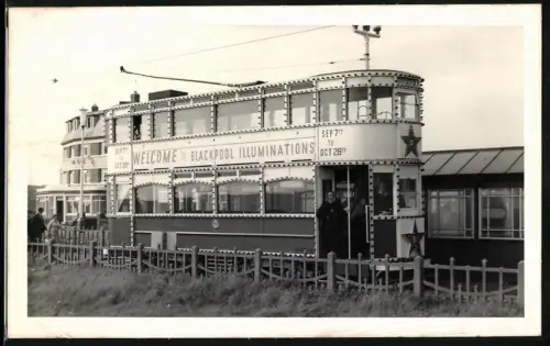Fotografie englische Strassenbahn, Blackpool Standard No 158 (Blackpool Illuminations)