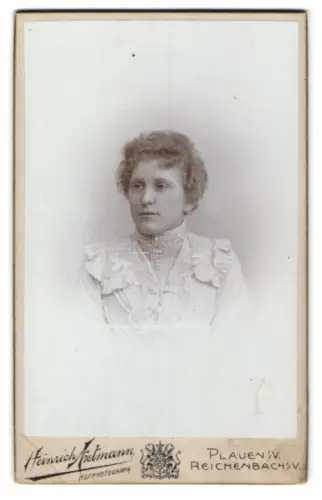 Fotografie Heinrich Axtmann, Plauen i. V., Bahnhofsstrasse 27, Porträt einer Frau