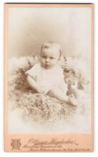 Fotografie Ottmar Heydecker, Hamburg, Steinstrasse 147, Porträt eines Kleinkindes