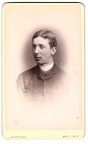 Fotografie Whitham, Rochdale, Yorkshire Street 244, Porträt eines jungen Mannes