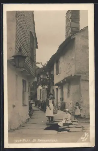 AK St. Hawkeshead, Flag