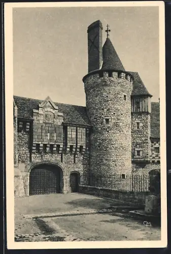AK Hattonchatel /Meuse, L`Entrée du Château Skinner
