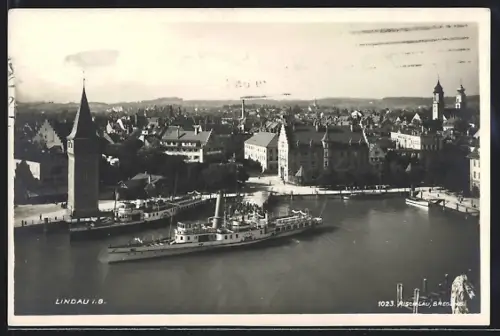AK Lindau i. B., Hafen mit Dampfschiff